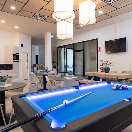 2 Bedrooms Bayview Hills Nerja Appartamento