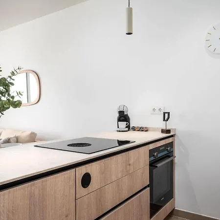 2 Bedrooms Bayview Hills Nerja