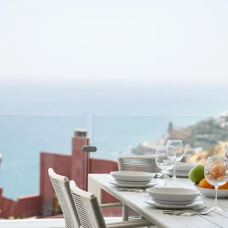 2 Bedrooms Bayview Hills Nerja