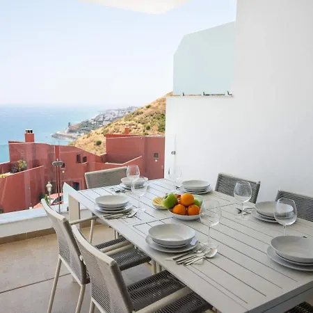 2 Bedrooms Bayview Hills Nerja