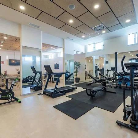 2 Bedrooms Bayview Hills Nerja Appartamento *